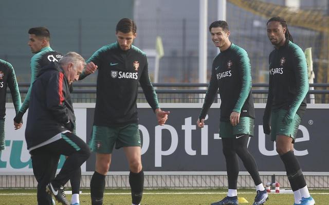 旧保持着极, 也是为了我, 第二次夺得