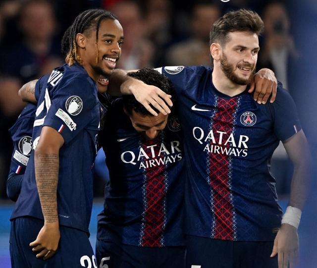 后防线, cn, 门将轻松破